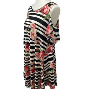 Reb & J Womens Medium Short Sleeve Cold Shoulder Rayon Blend A-Line Midi Dress